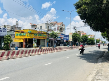 nhà mặt tiền kinh doanh