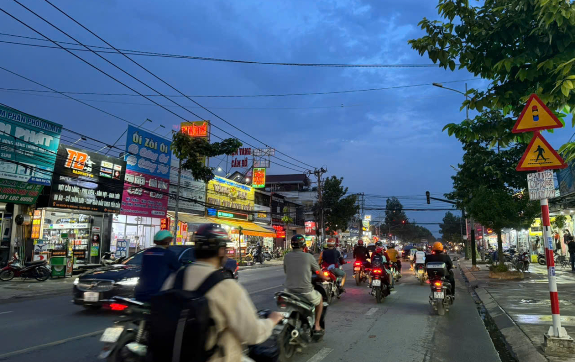 mặt tiền nguyễn thị minh khai