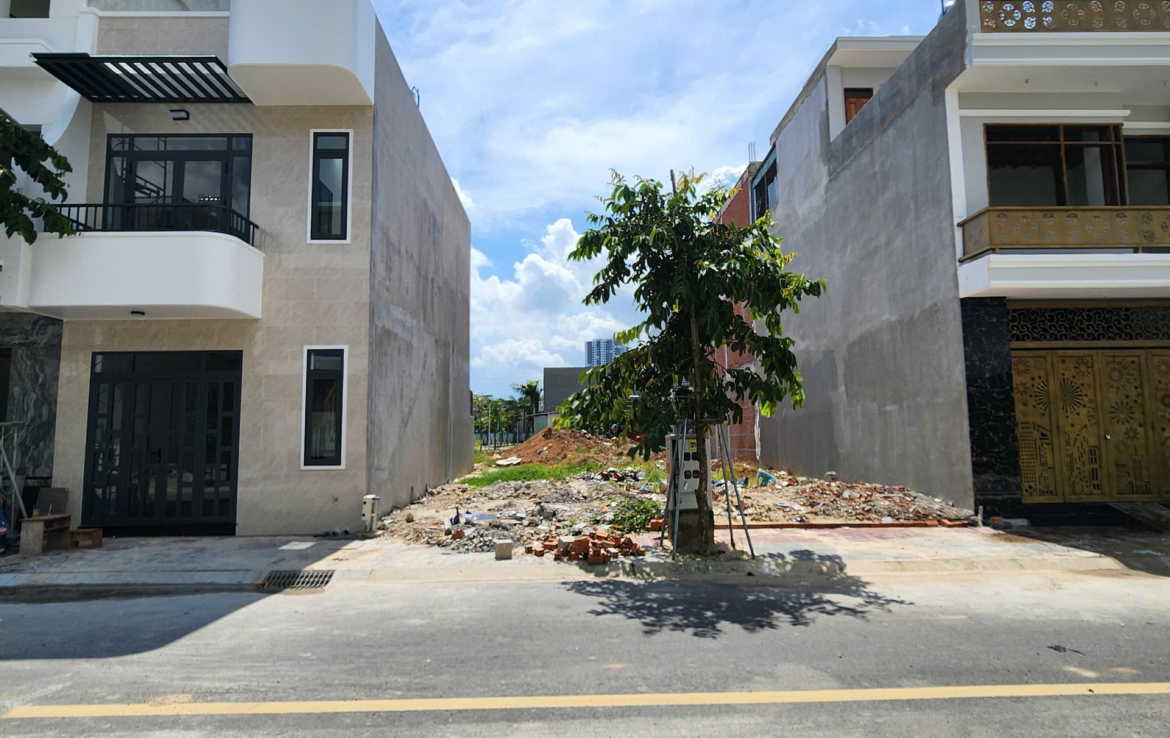 đất phường đông hoà