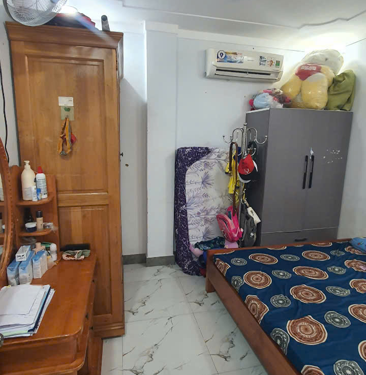 mt trần hưng đạo dĩ an