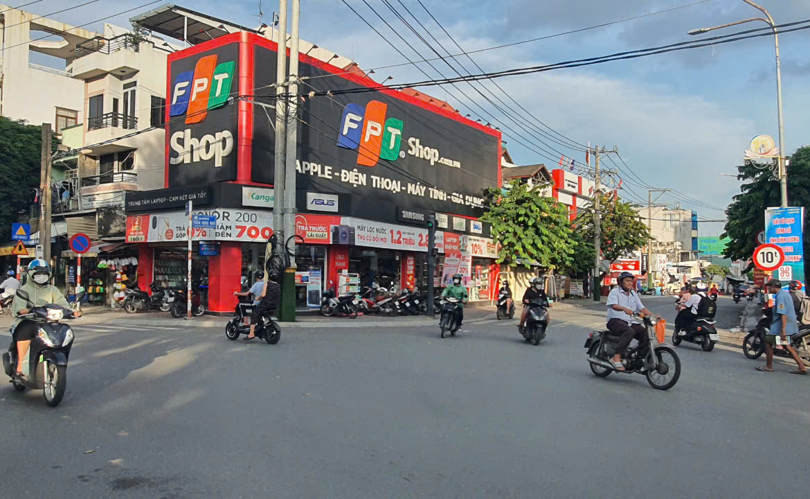 mặt tiền nguyễn an ninh Dĩ An