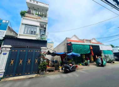 đất mặt tiền Dĩ an dưới 3 tỷ