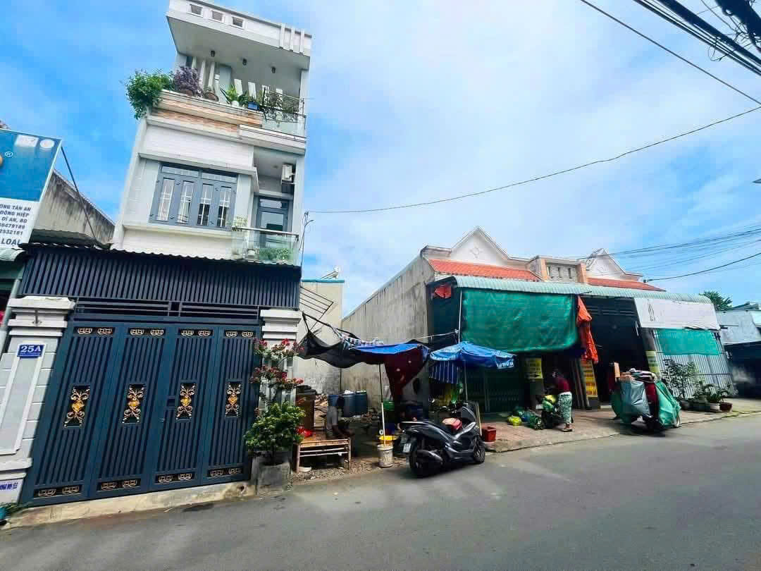 đất mặt tiền Dĩ an dưới 3 tỷ