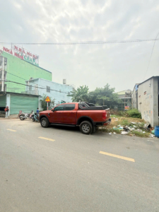 đất mặt tiền dĩ an