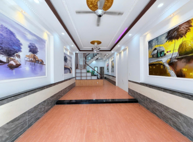 nhà gần vincom 550