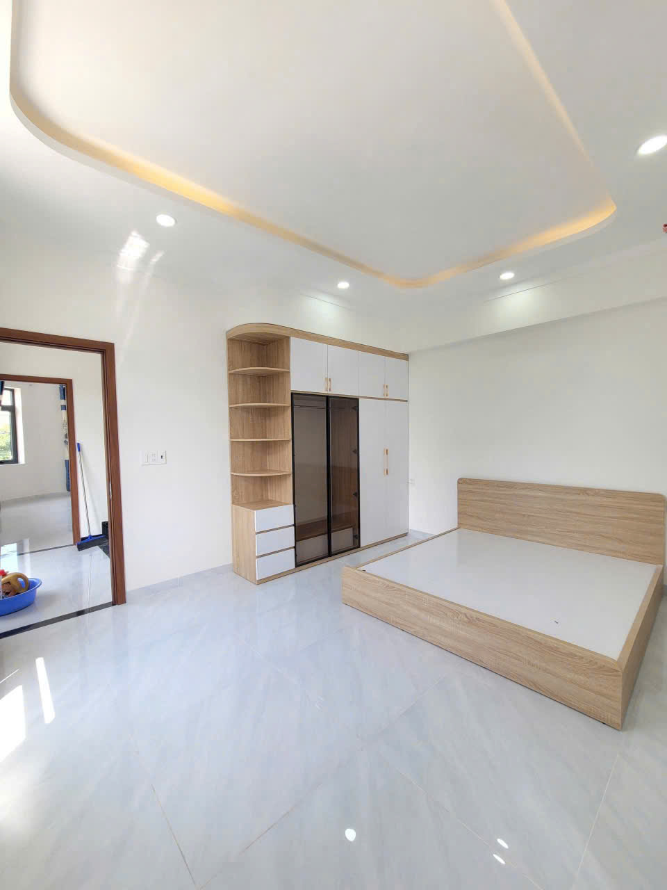 nhà kdc Lê Phong Dĩ an