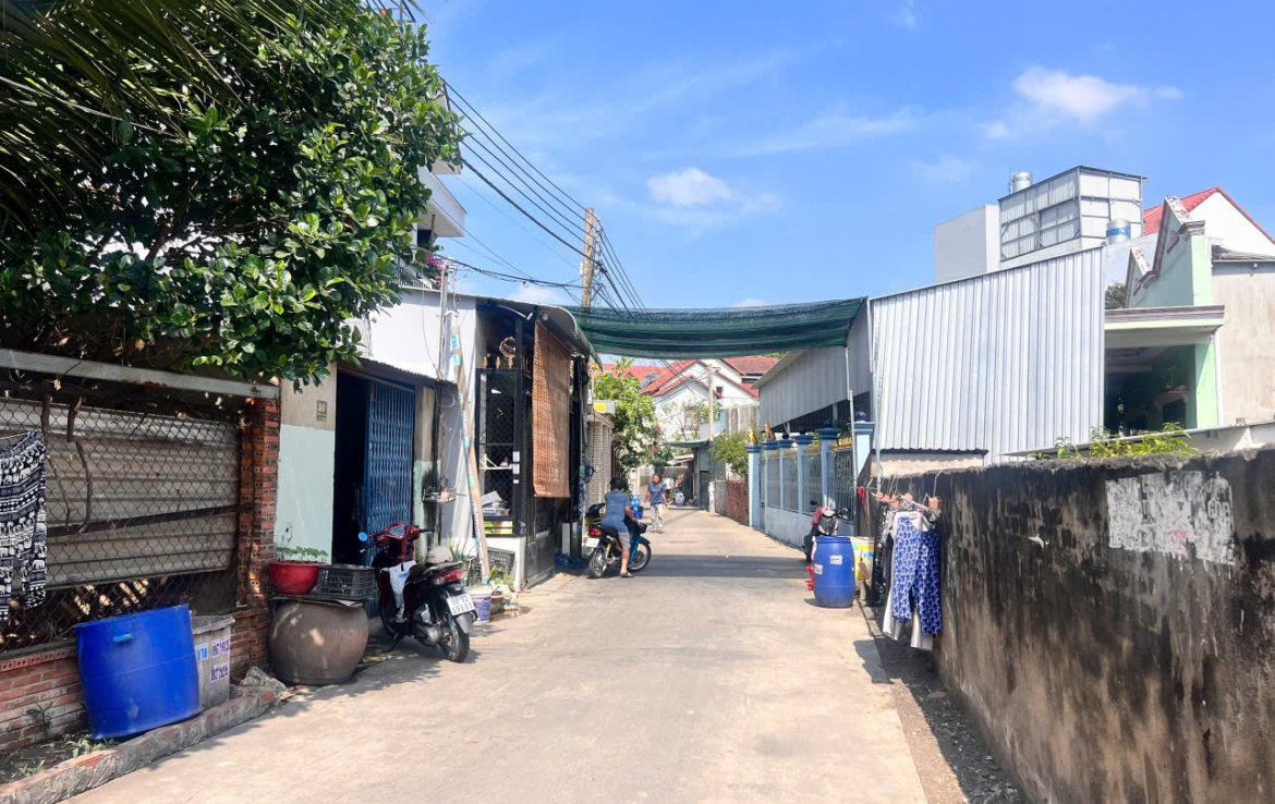 bán đất nguyễn an ninh dĩ an