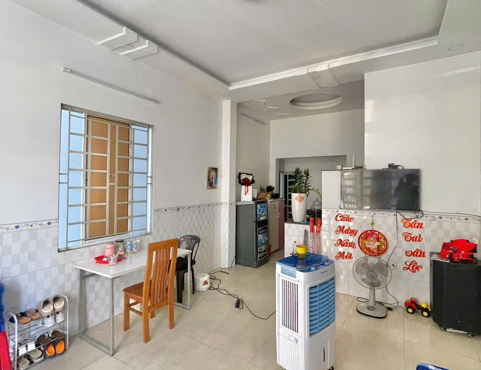 bán nhà căn hộ dịch vụ