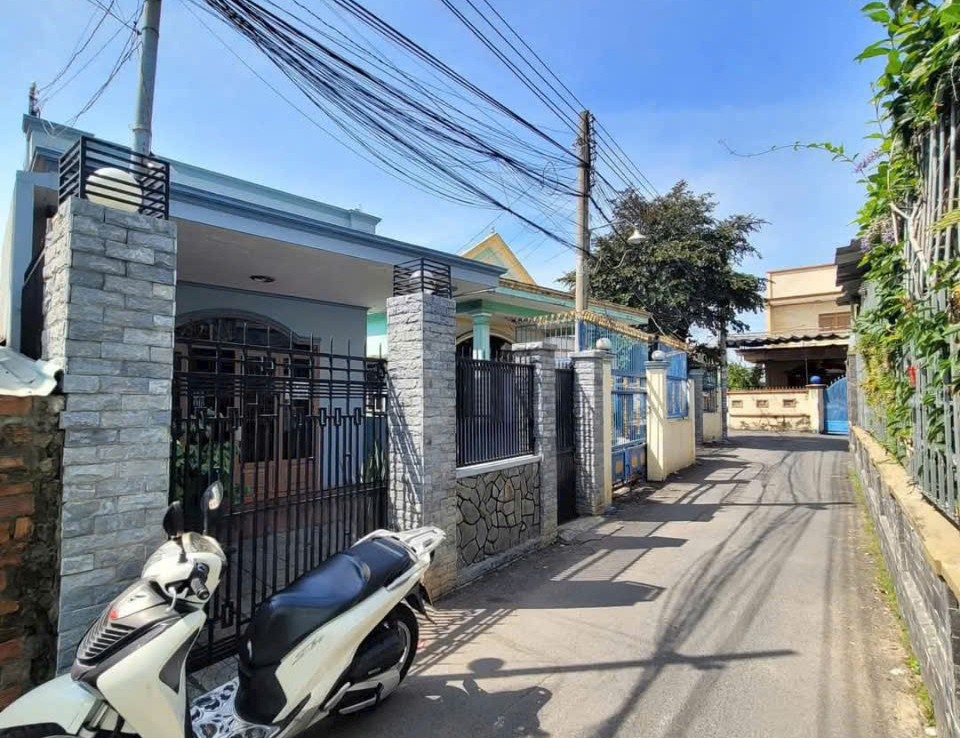 bán nhà đường đông minh