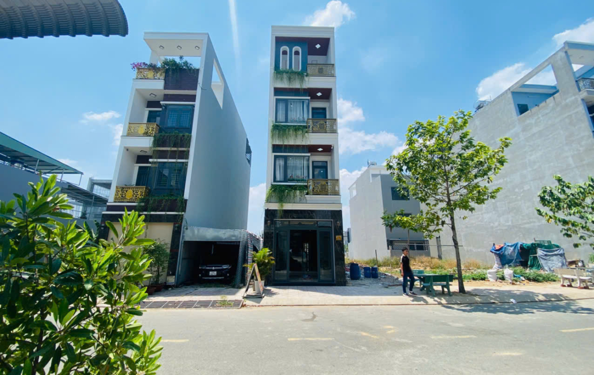 bán nhà phú hồng thịnh dĩ an