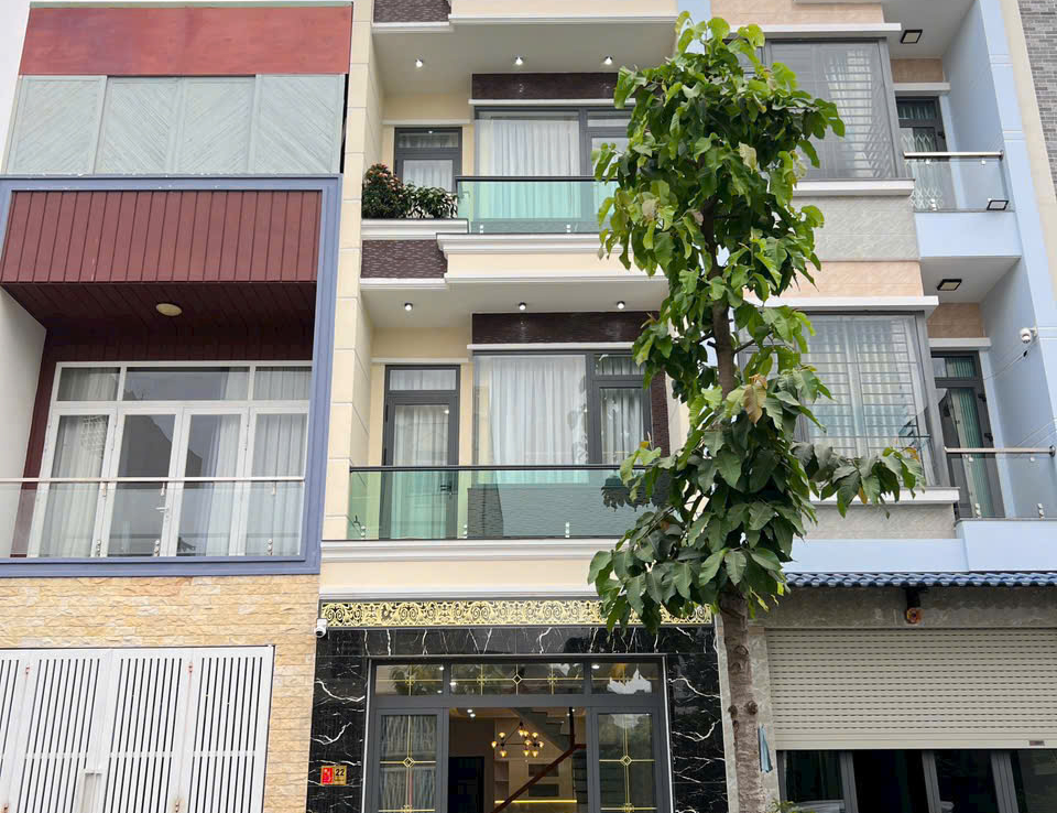 bán nhà ql1k dĩ an