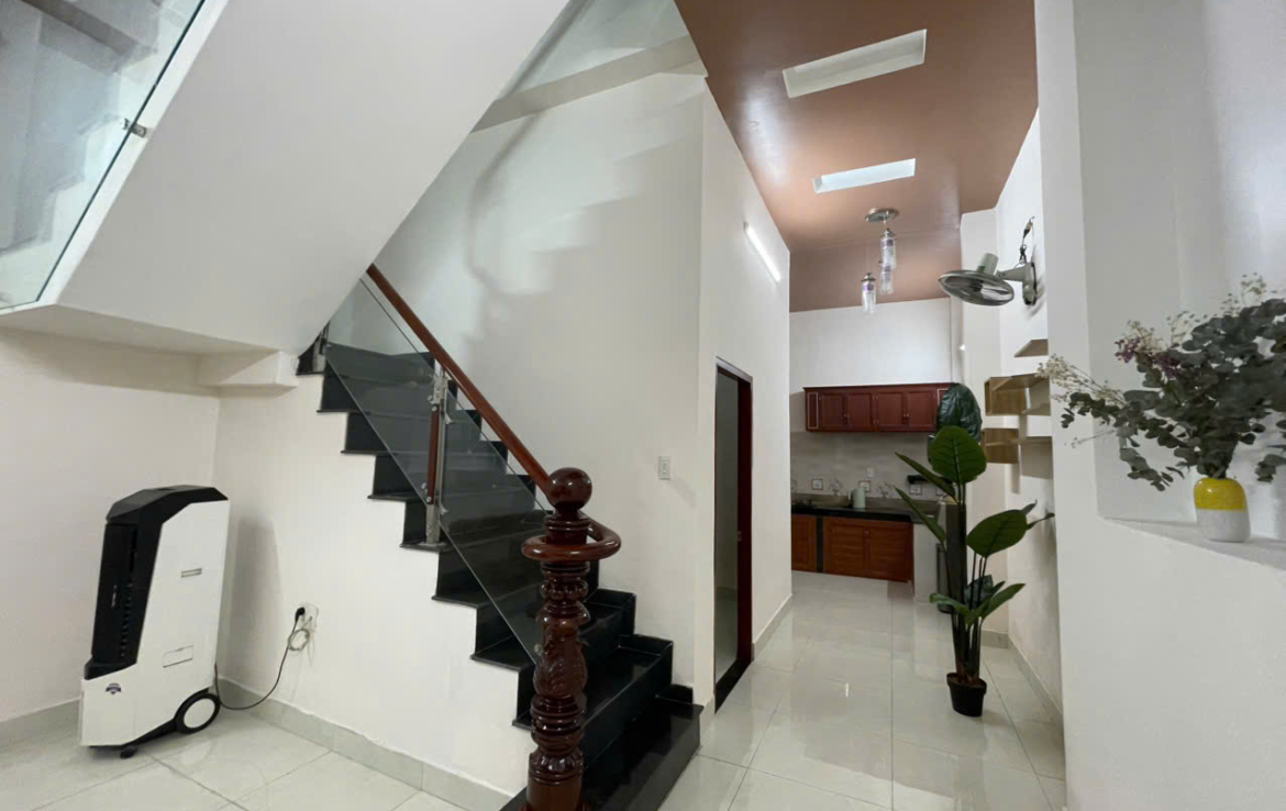 bán nhà tân an dĩ an