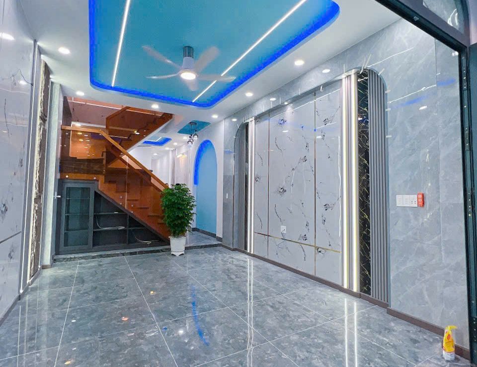 bán nhà tân hạnh