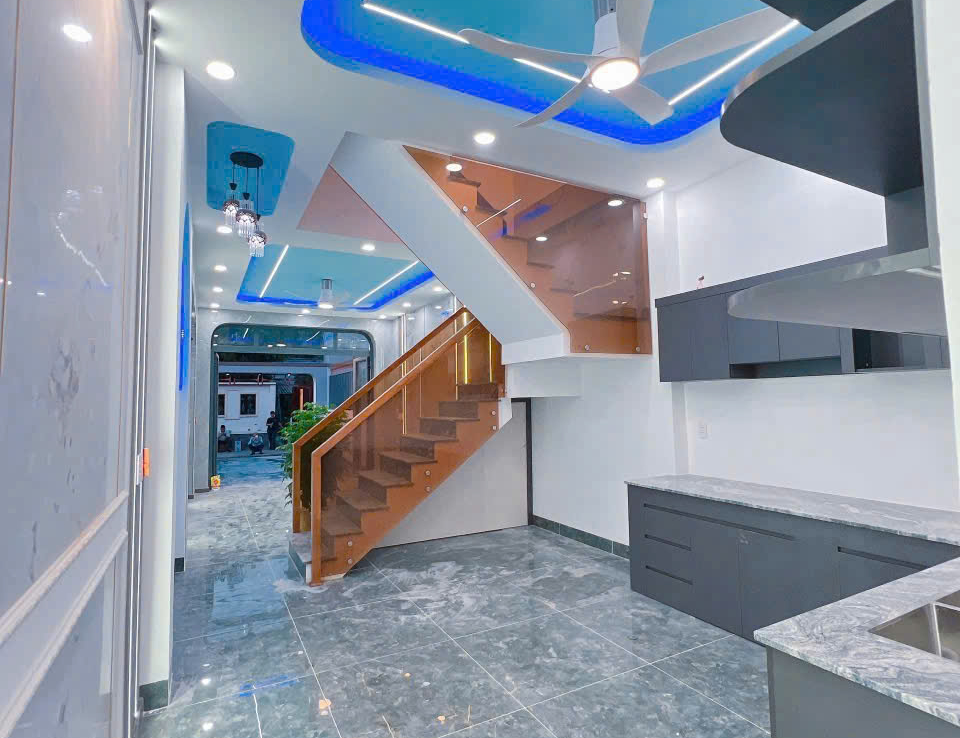 bán nhà tân hạnh