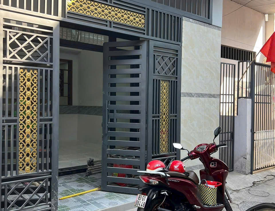 bán nhà tân long dĩ an