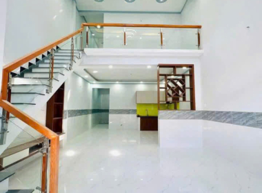 bán nhà tân long dĩ an