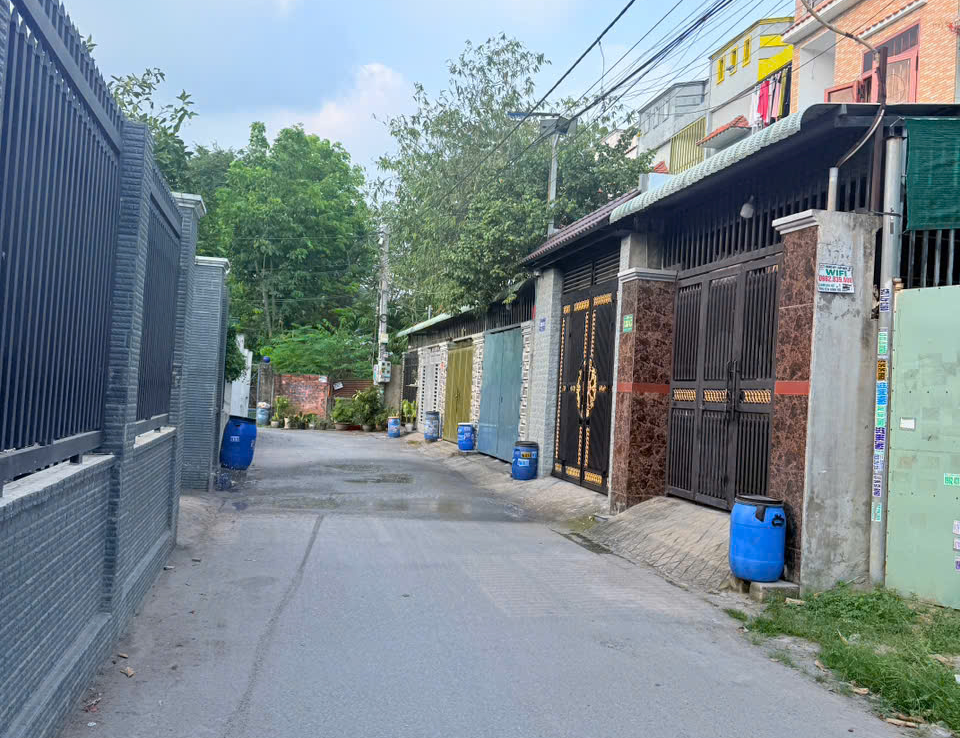 đất gần trường tân đông hiệp