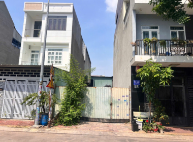 đất gần vincom dĩ an