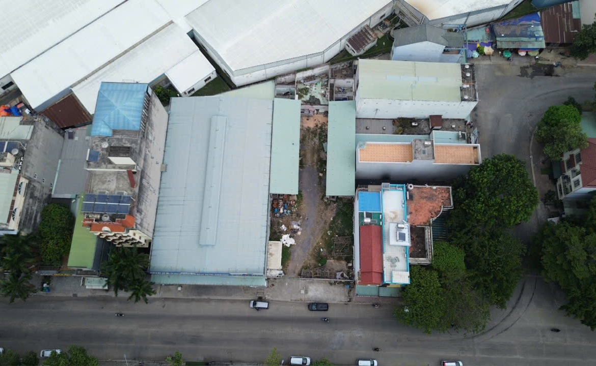 đất mở nhà hàng dĩ an