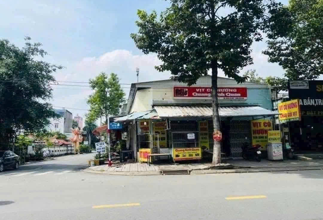 góc hai mặt tiền big c dĩ an