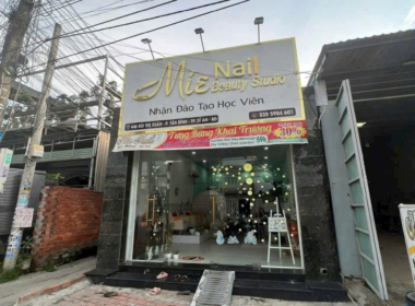 mặt tiền bùi thị xuân