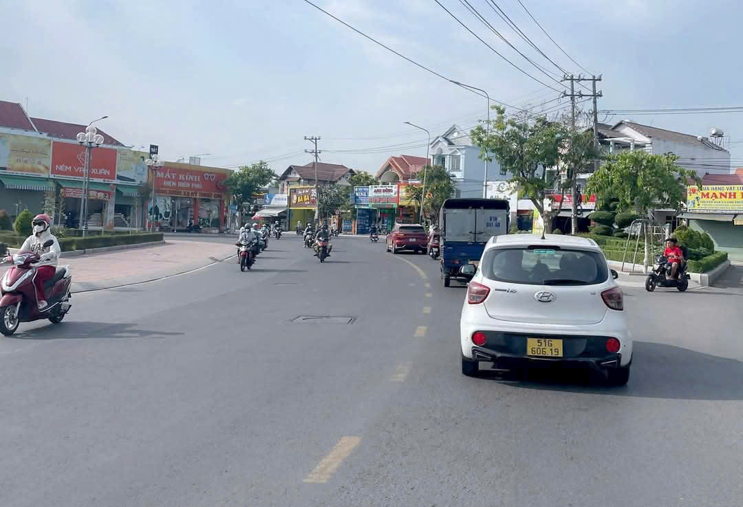 mặt tiền dt743 tân đông hiệp