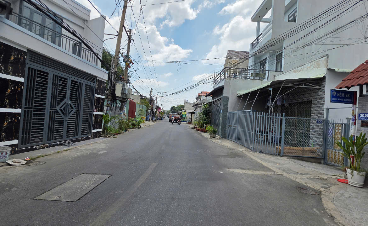 mặt tiền đường nguyễn đức thiệu
