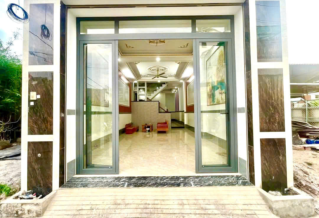 mua nhà tân hạnh