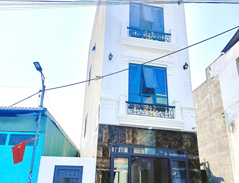 nhà bán tân hạnh