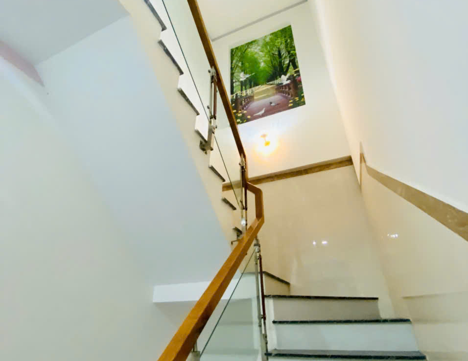 nhà gần vincom bình dương