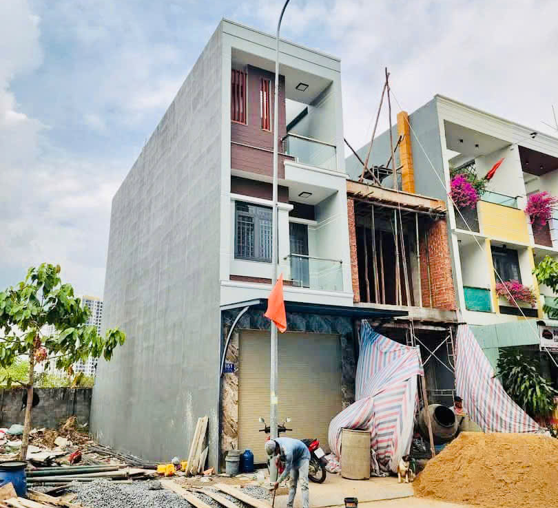 nhà kdc Phú Hồng Thịnh