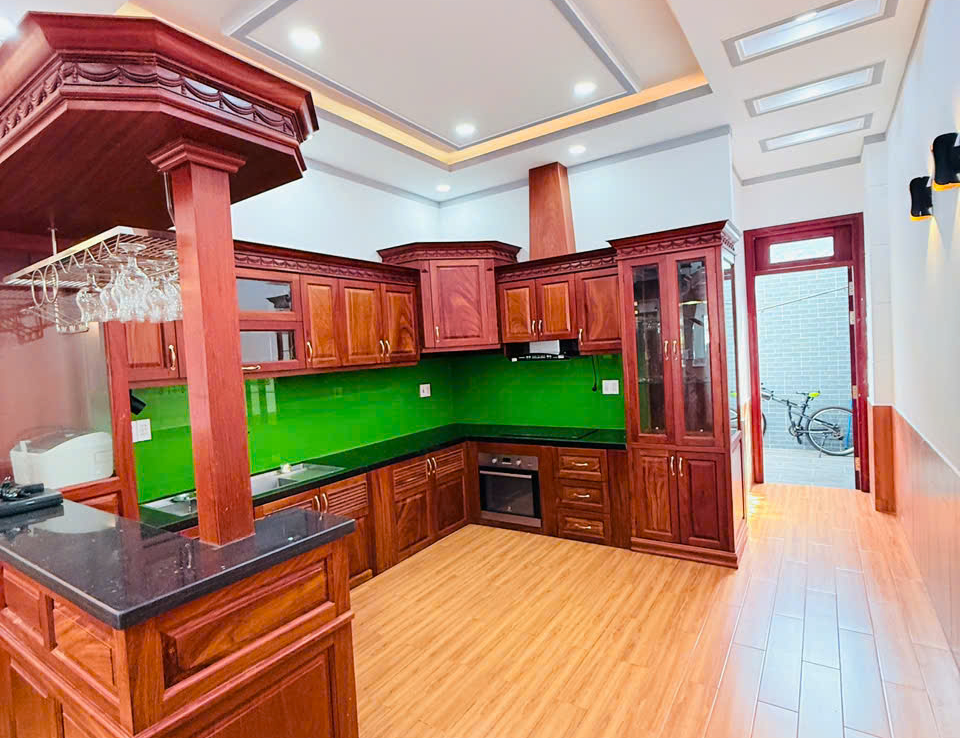 nhà mặt tiền trần quang khải