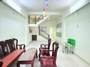 nhà nguyễn đình chiểu đông hoà