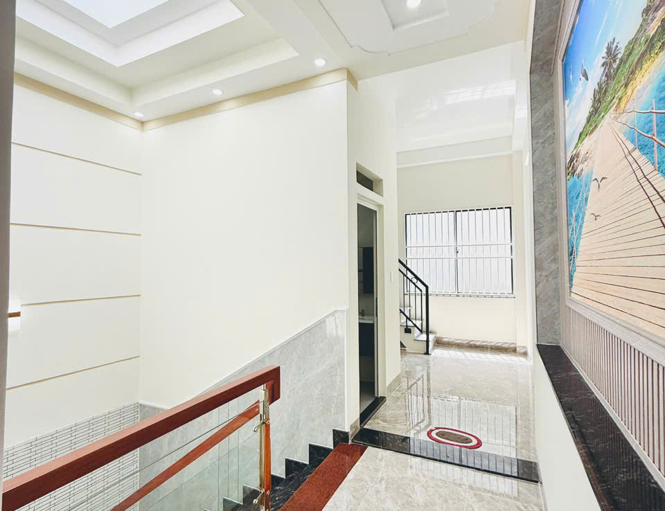 Bán Nhà KDC Lê Phong