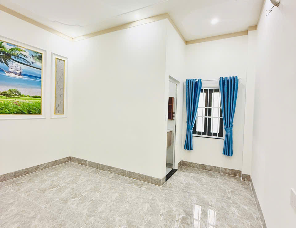 Bán Nhà KDC Lê Phong