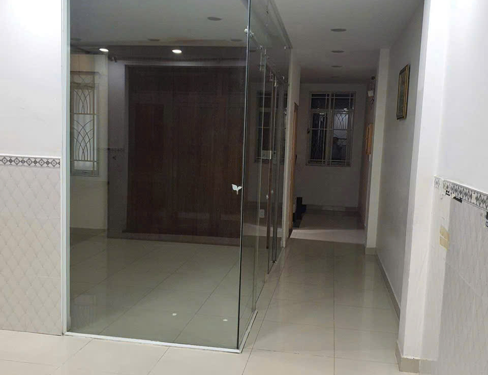 Bán nhà đường nguyễn du