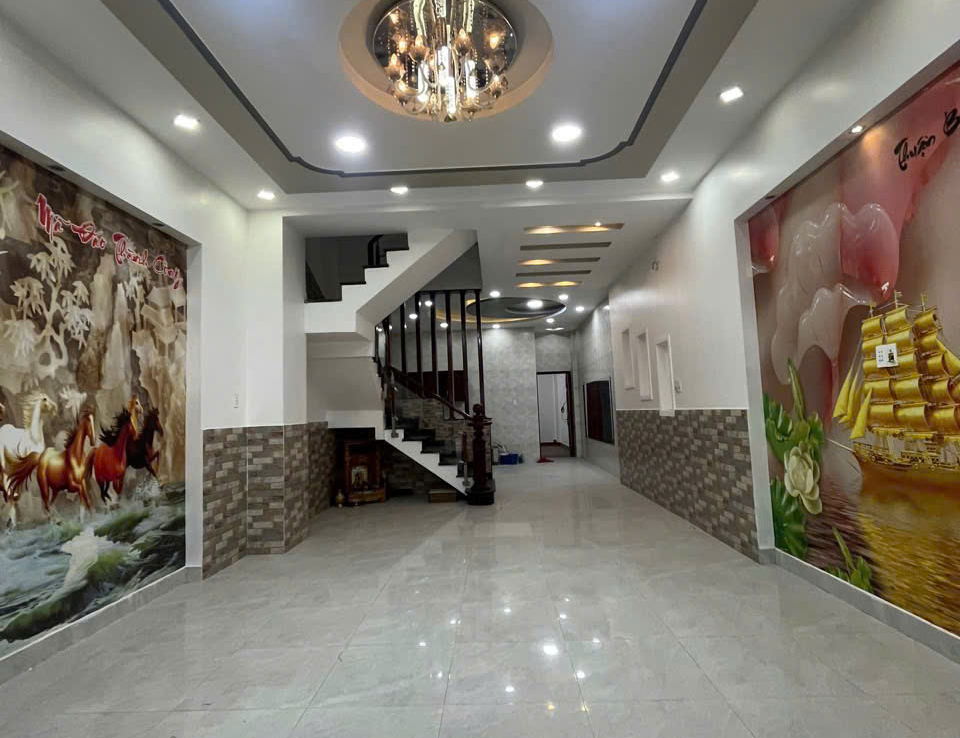 Nhà Mặt tiền đoàn Thị kia