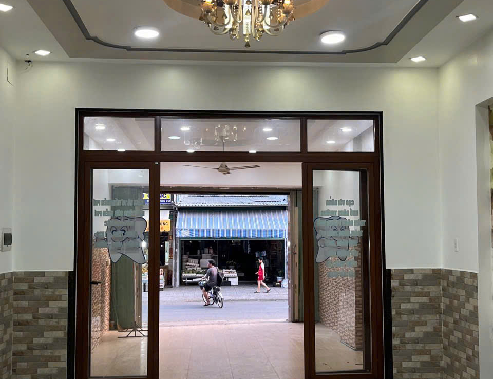 Nhà Mặt tiền đoàn Thị kia