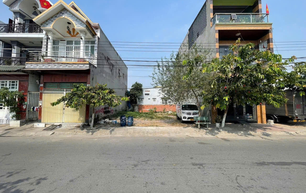 bán đất mặt tiền tân đông hiệp