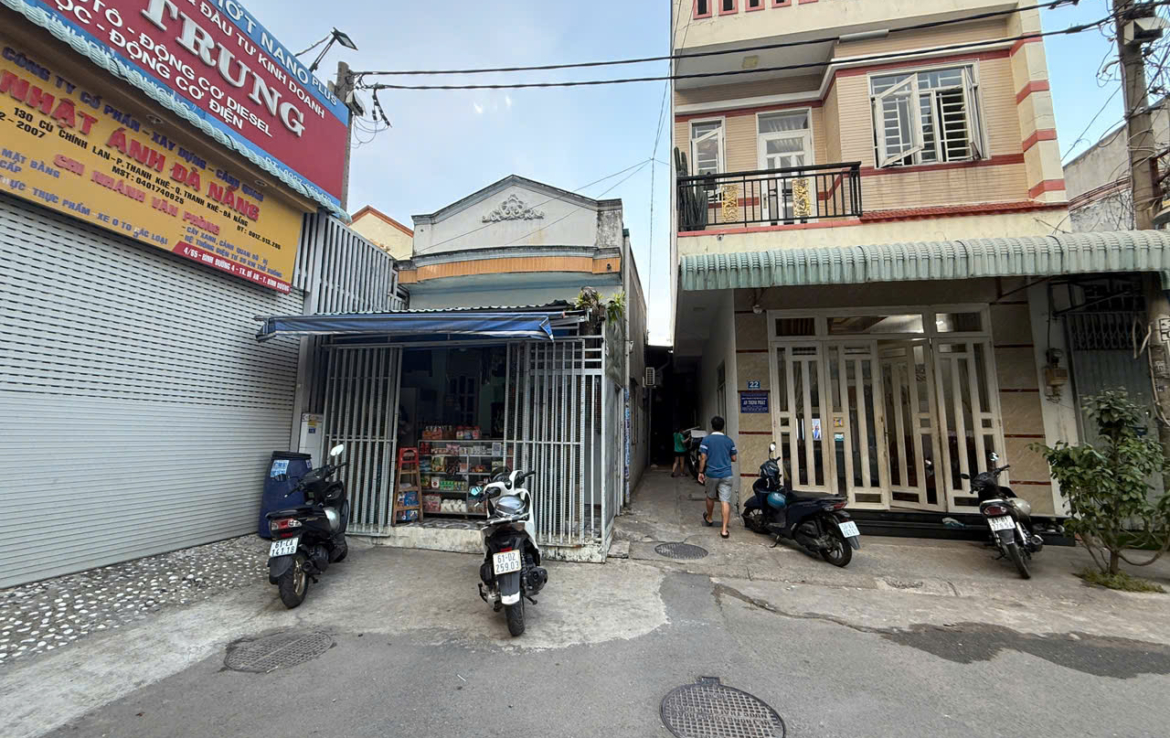 bán nhà gần chợ dĩ an 2
