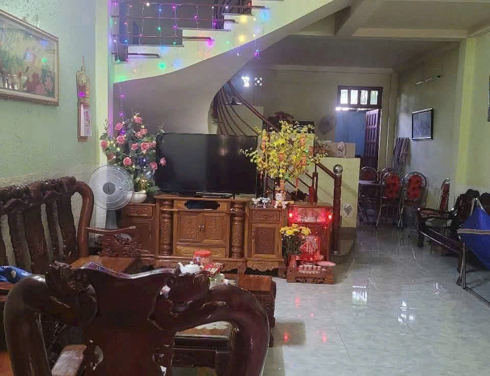 bán nhà hai bà trưng dĩ an