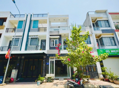 bán nhà phú hồng thịnh X