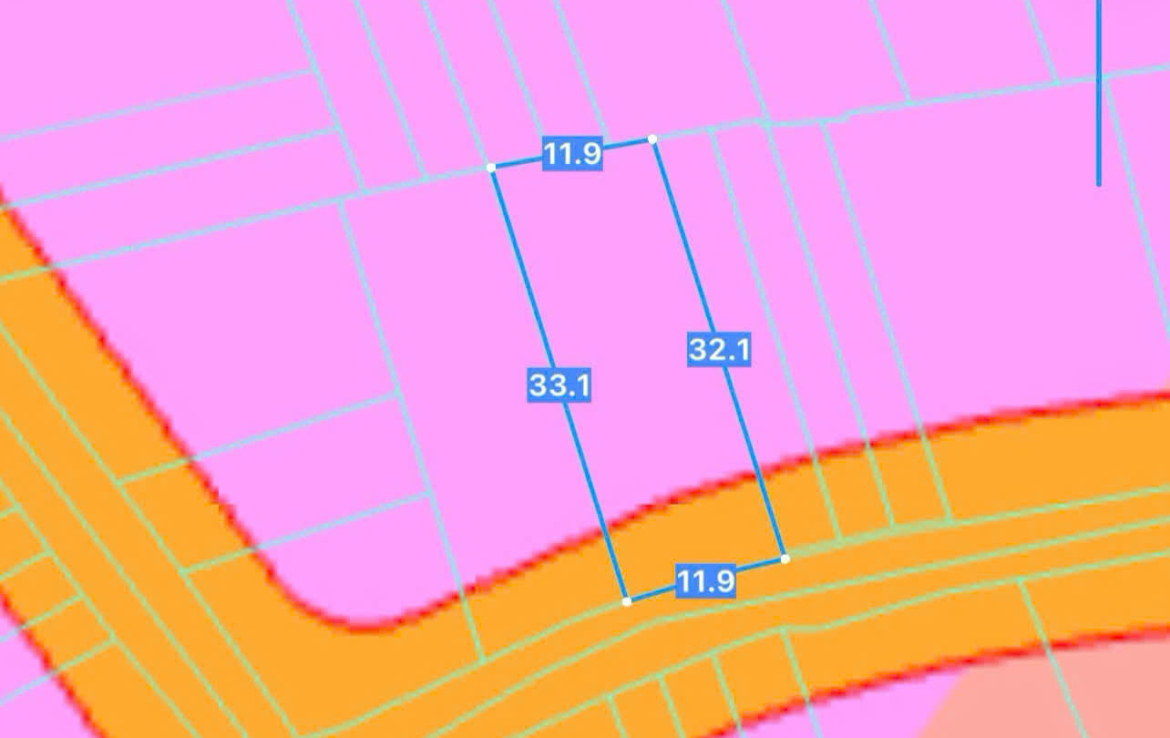 đất xây khách sạn dĩ an