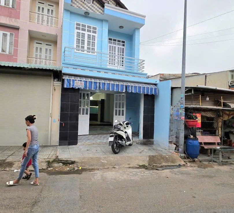 nhà nhỏ sổ riêng dĩ an