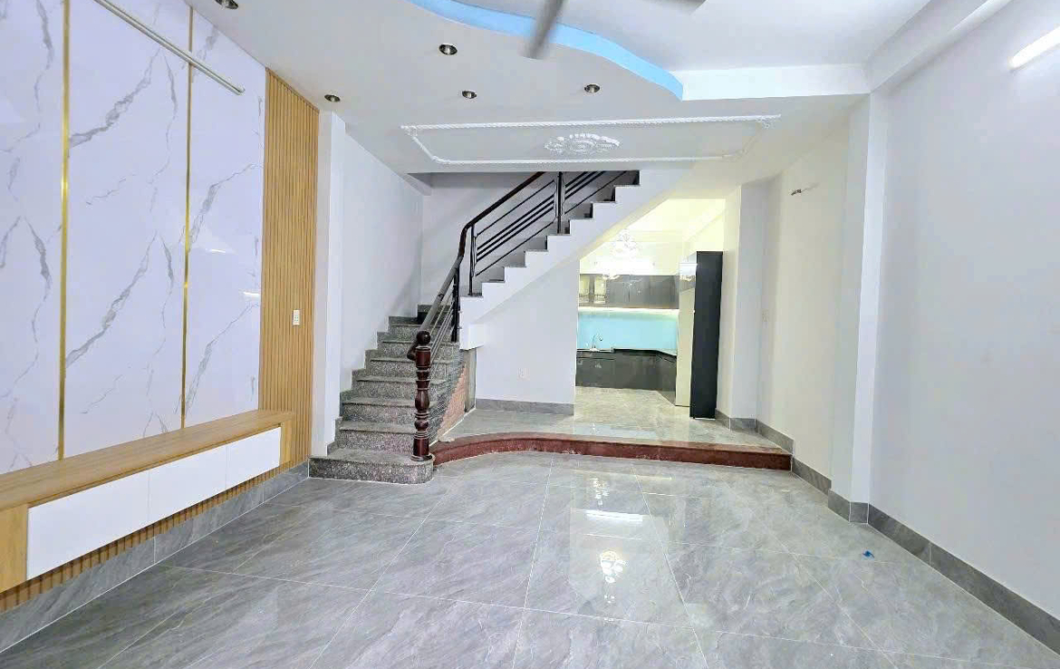 nhà nhỏ sổ riêng dĩ an