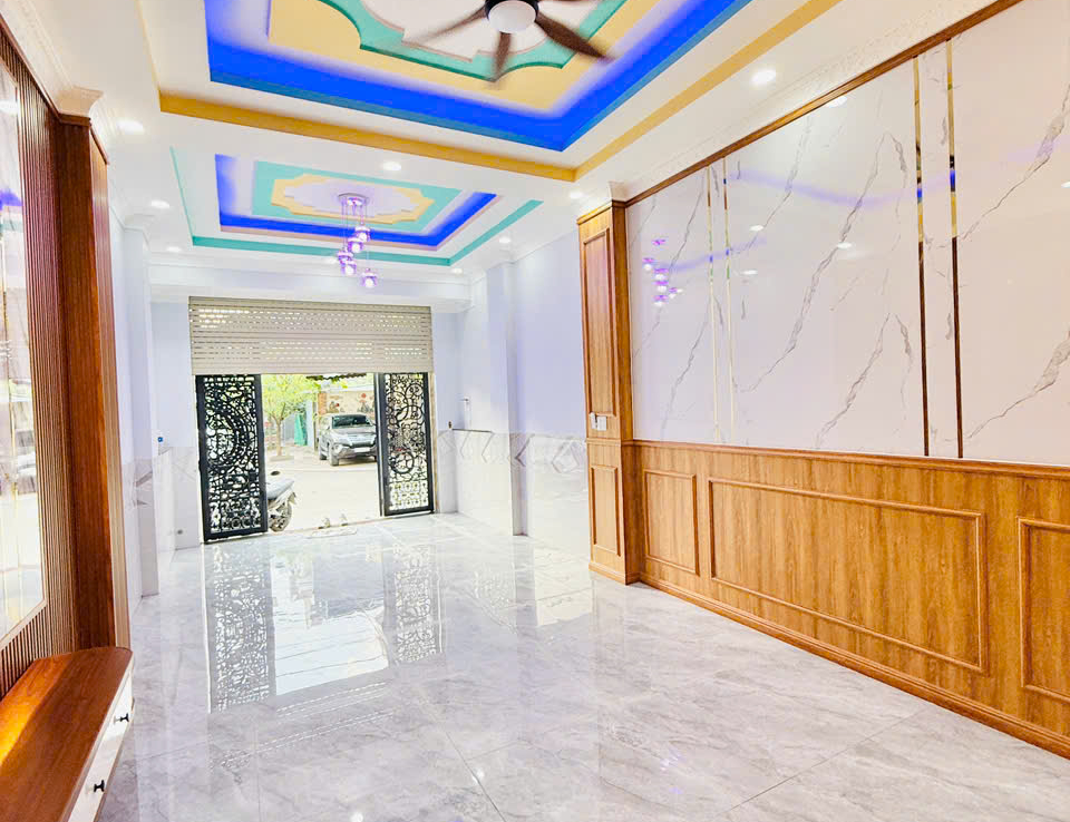 nhà phố dĩ an bình dương