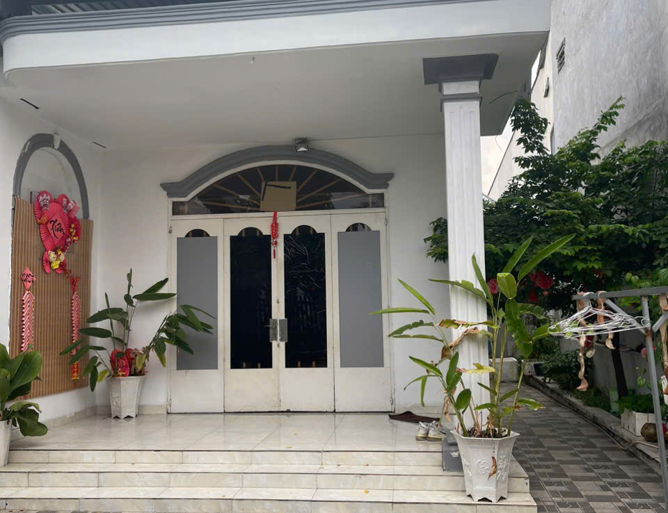 bán nhà đường số 8