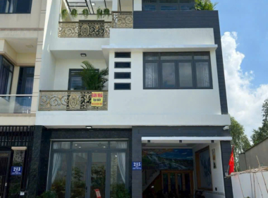 bán nhà làng đại học Dĩ an