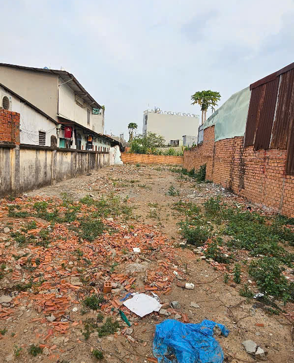 đất mặt tiền bà Huyện Thanh Quan