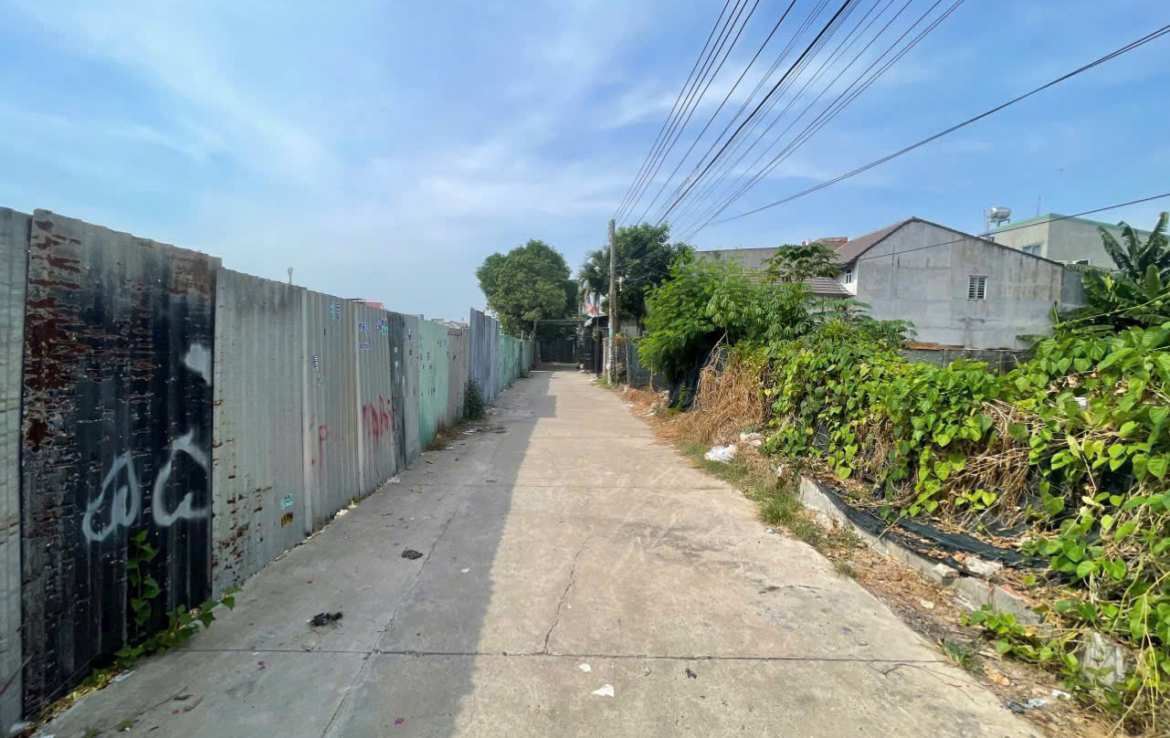 đất sổ riêng dĩ an